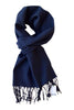 Mørke blåt tørklæde i merino uld fra Moschino