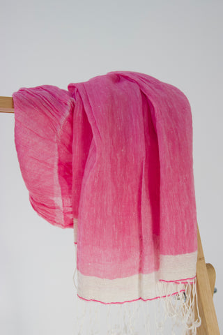 Billede af Eksklusivt pink tørklæde/sjal