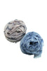 Smukt grå/blåt tørklæde fra Besos med paisley og fugle