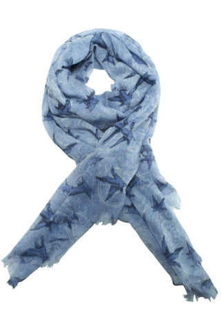 Billede af Blåt tørklæde med print i grå farver
